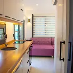 מלון Suna Village & 3*
