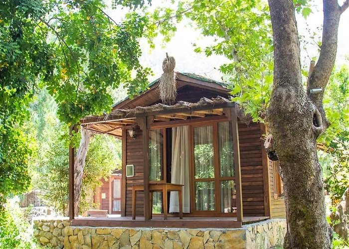 Ξενοδοχείο Suna Village & 3*