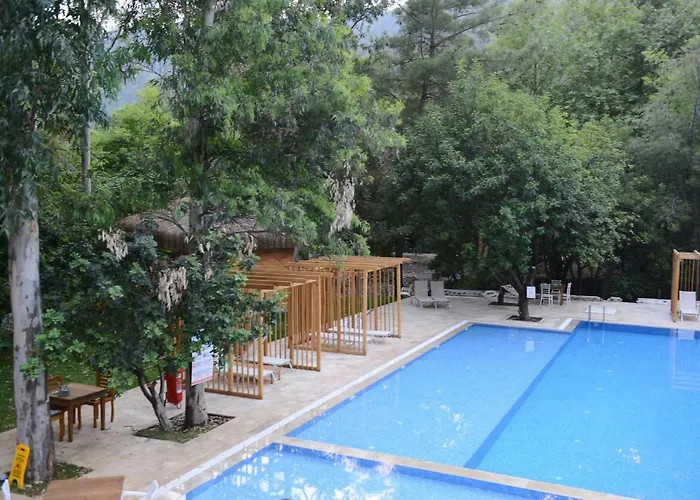 Suna Village & Ξενοδοχείο Φετιγιέ