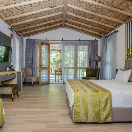 Отель Suna Village &