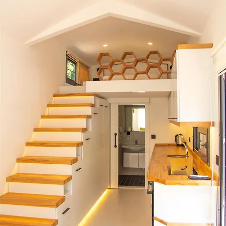 Szálloda Suna Village & 3*