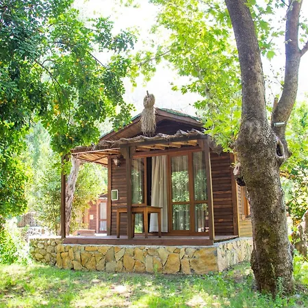 Szálloda Suna Village & 3*