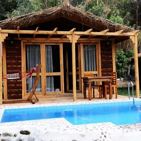 Suna Village & Hotel