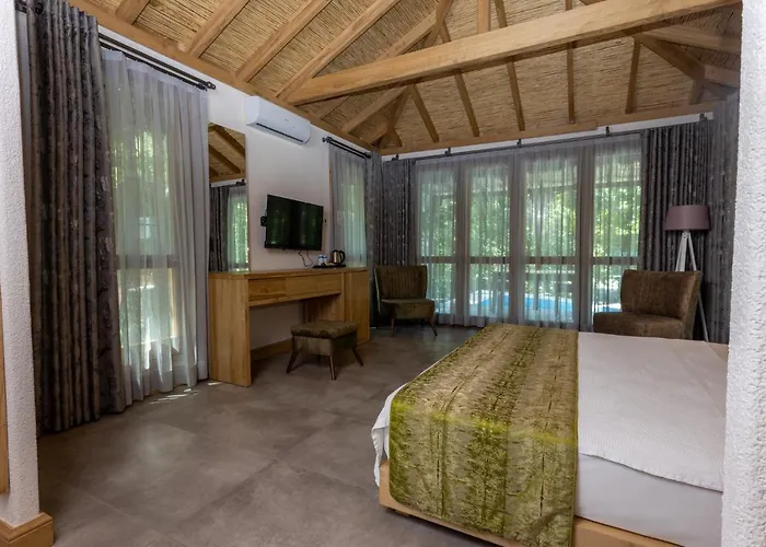 Hotel Suna Village & 3*