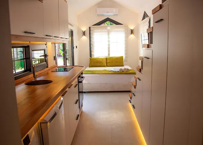 Отель Suna Village & 3*