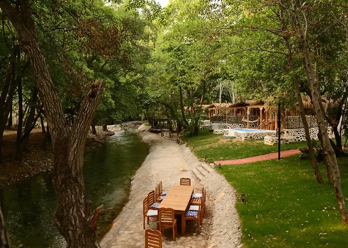 Suna Village & Отель